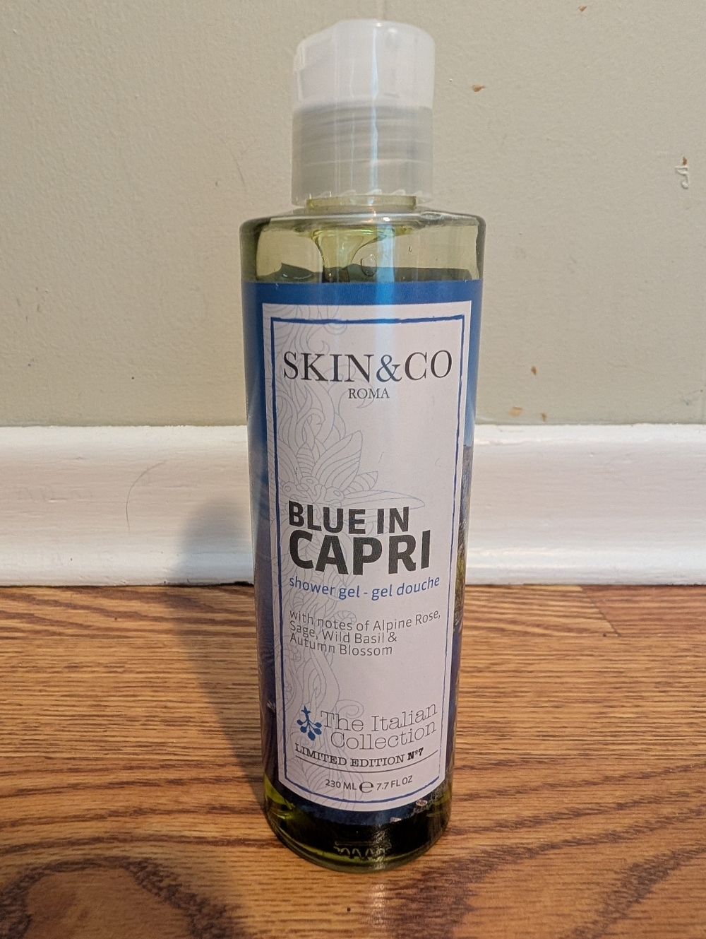 Skin & Co Blue in Capri Shower Gel - Blue